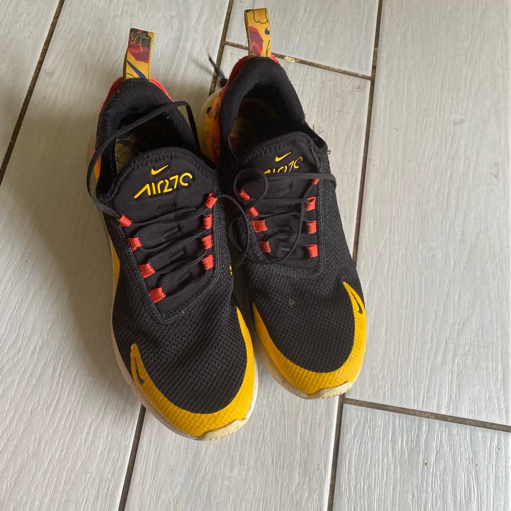 nike air maxes